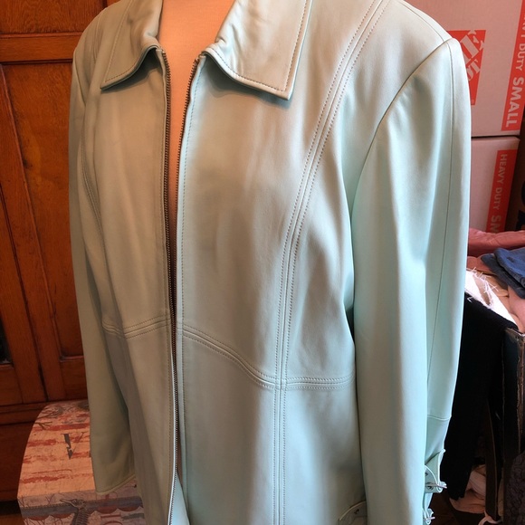 Very nice soft leather jacket - Picture 5 of 8